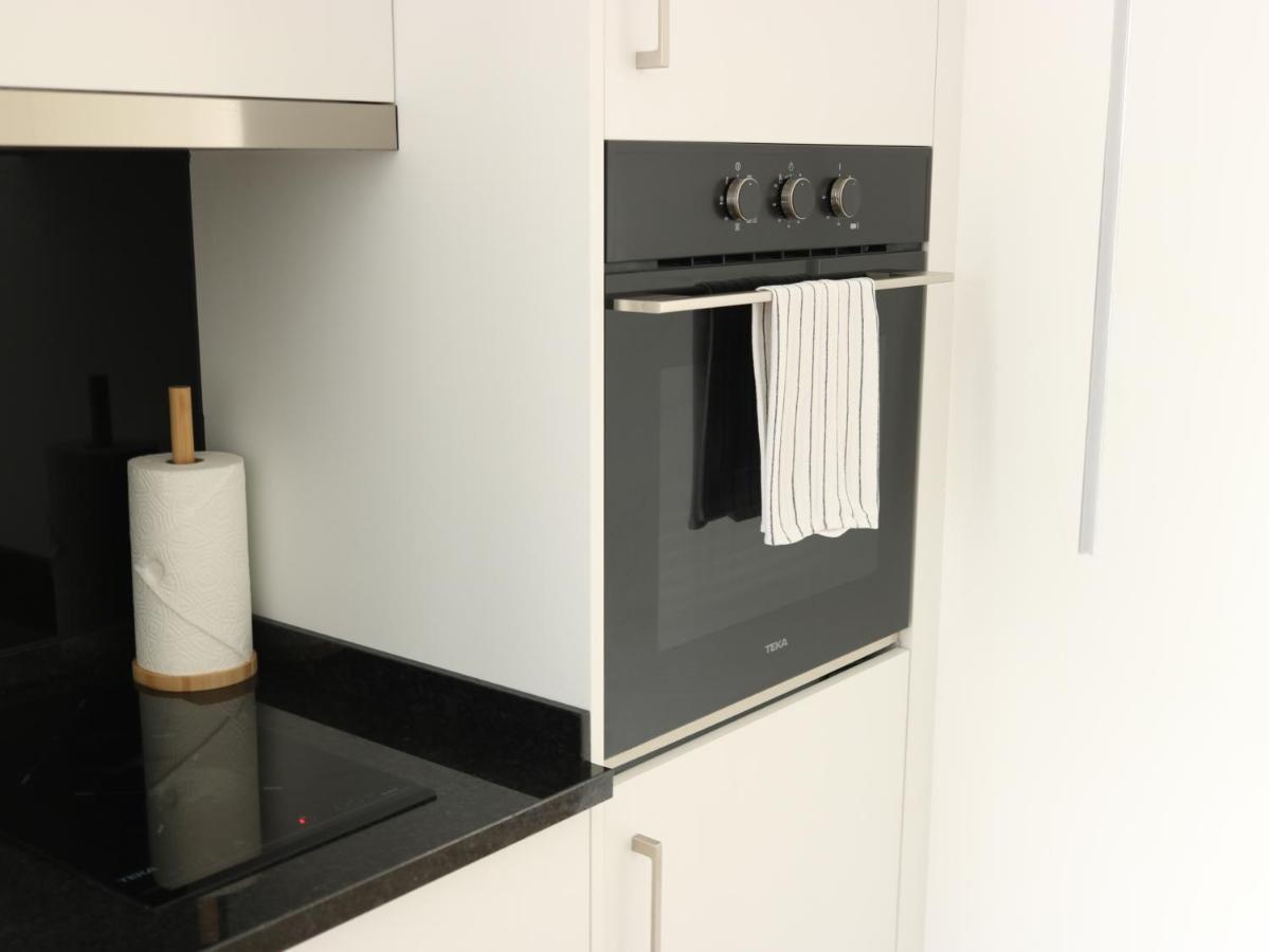 Iconik Design Apartments 阿威罗 外观 照片